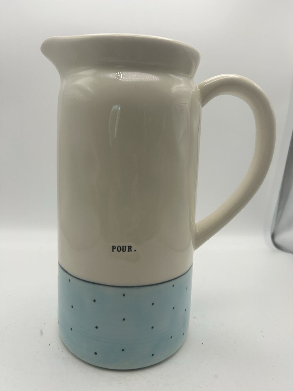 2017 RAE DUNN ARTISAN COLLECTION BLUE POLKA DOT POUR PITCHER